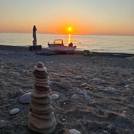 Beachfront Paradise Leptokariá