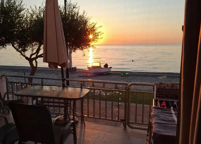 Beachfront Paradise Apartament Leptokaria